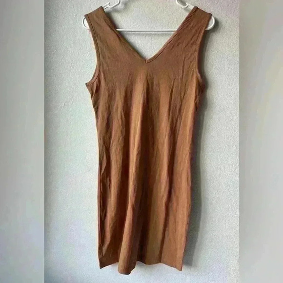 Vero Moda NWT Women’s Short Sleeveless Brown Dress Size S - Picture 3 of 7